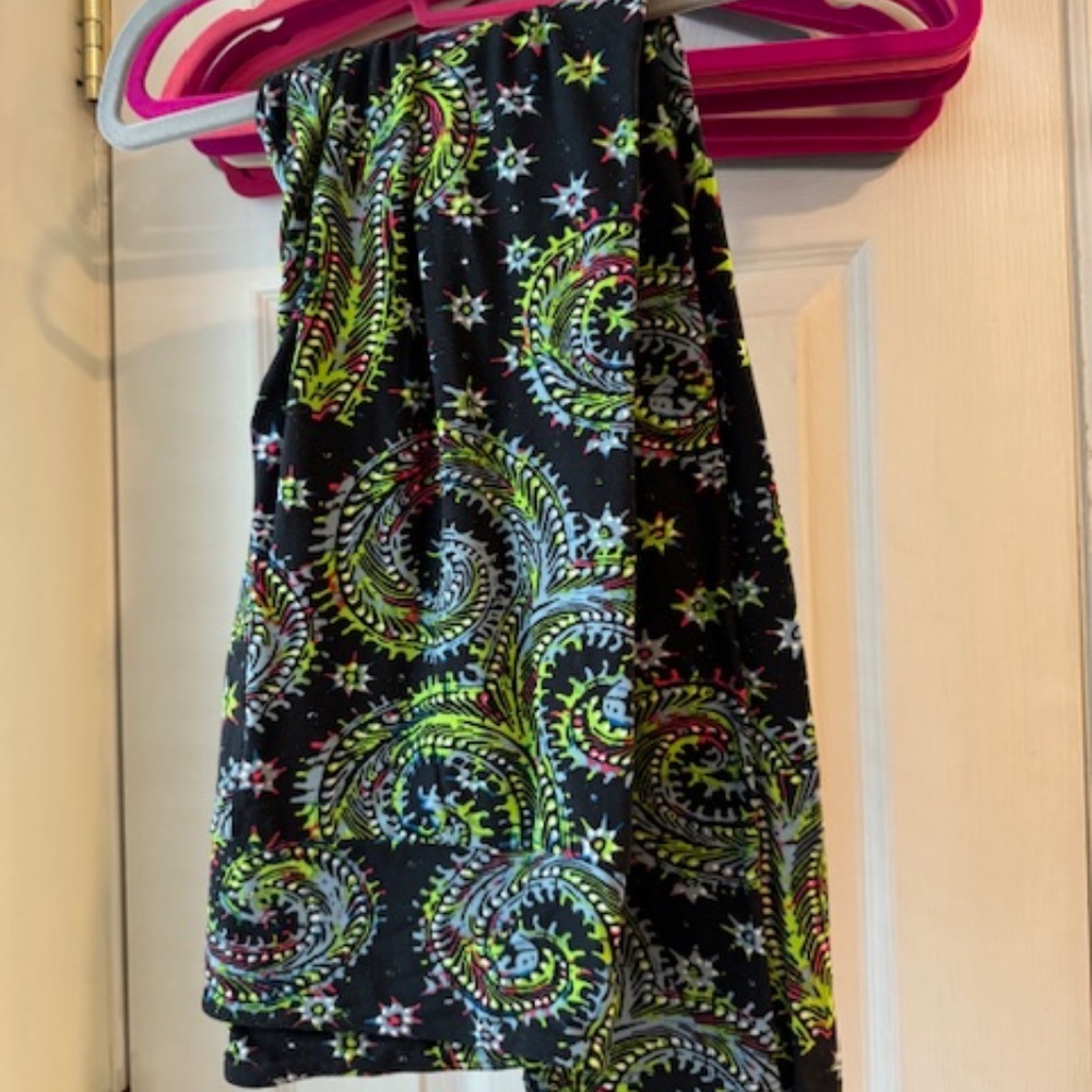 LuLaRoe Tall/Curvy leggings